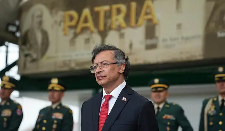 Petro habla de atentado a Miguel Uribe