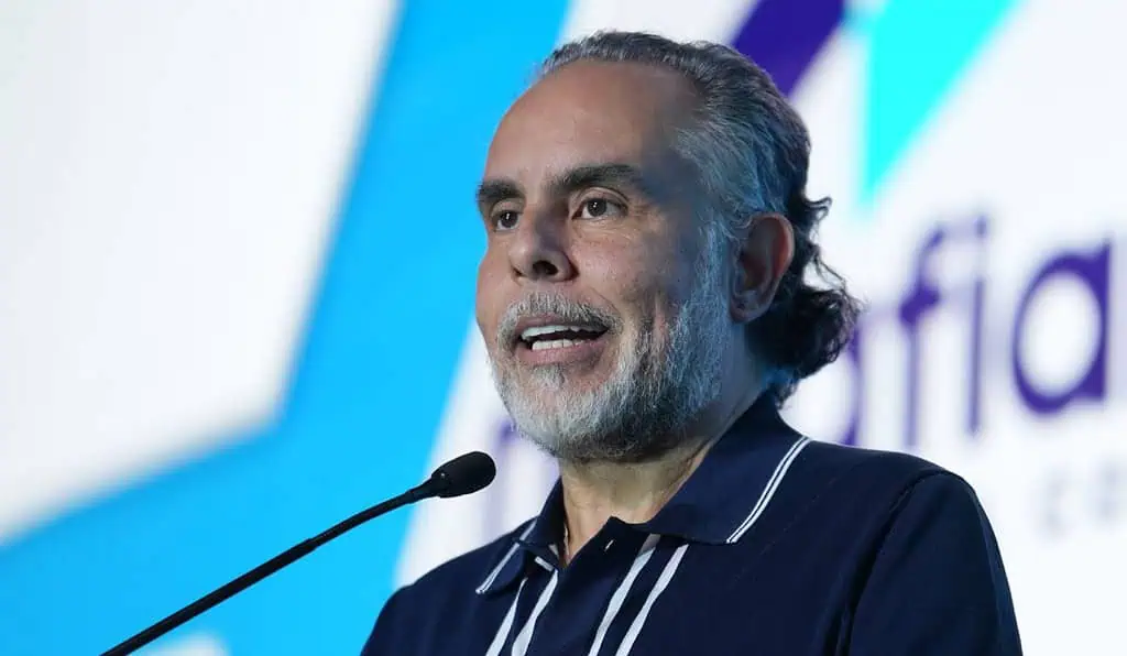 MinInterior: Atentado a Miguel Uribe estaría relacionado con la ola de violencia en Cauca y Valle Armando Benedetti, ministro de Interior