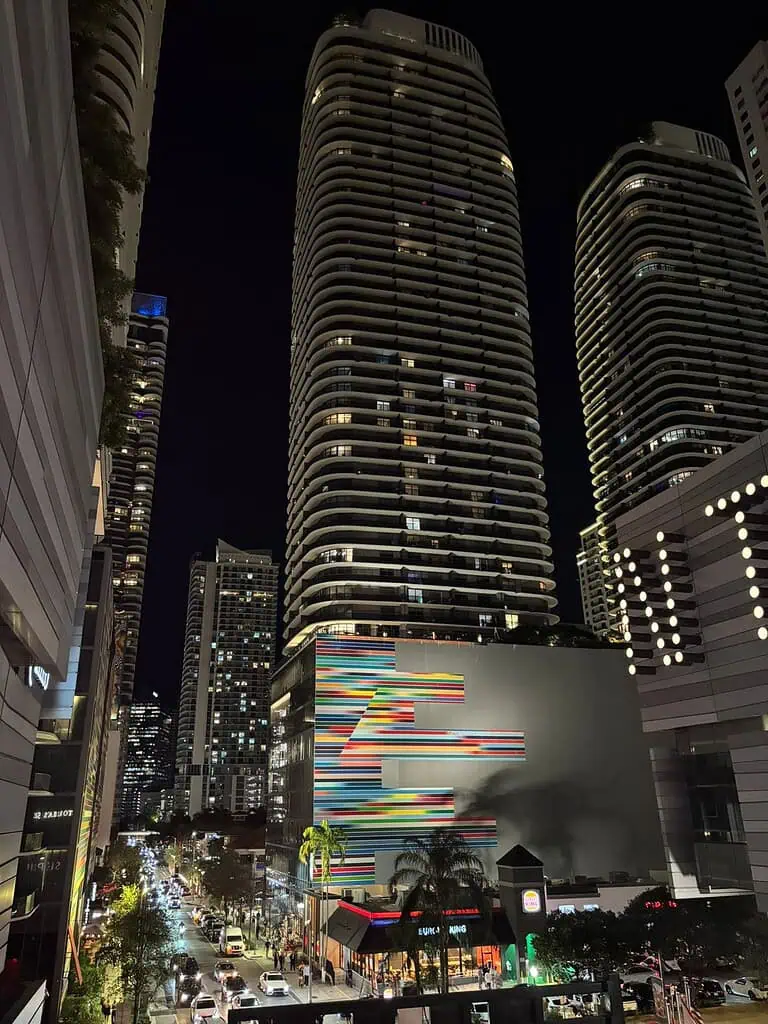 Colombia, Brasil y Reino Unido, claves en el récord turístico de Miami en 2024 Brickell, Miami