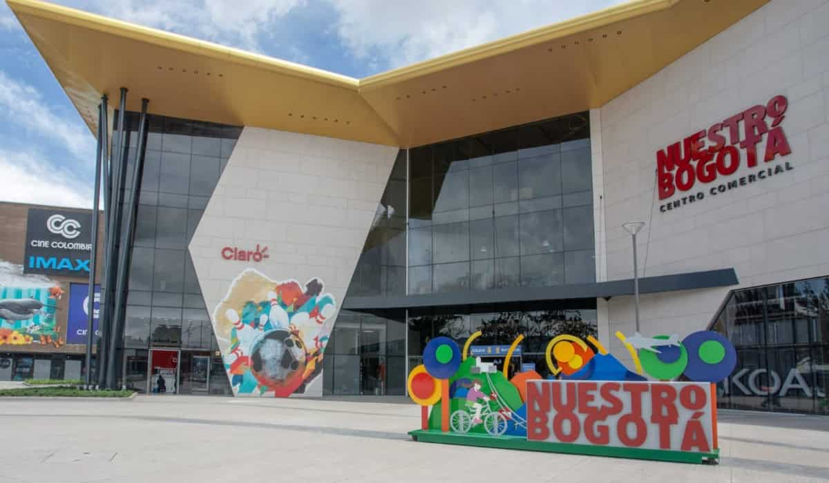 Home - Valora Analitik Centro Comercial Nuestro Bogotá. Foto: Nuestro Bogotá.