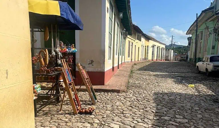 Cuba recibe parte de su energía del socio menos pensado: EE. UU. vende módulos solares a ese país Cuba. Foto: archivo Valora Analitik