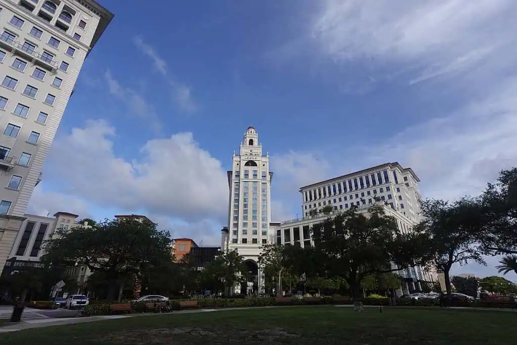 Colombia, Brasil y Reino Unido, claves en el récord turístico de Miami en 2024 Loews Coral Gables