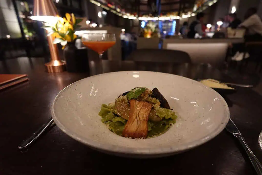 Entrevista | Hotel Loews Coral Gables aún no se ve afectado por políticas migratorias: Así aumentaría sus ventas en 2025 Pastas de espinaca del restaurante Americana Kitchen del Loews Coral Gables. Foto: Valora Analitik.