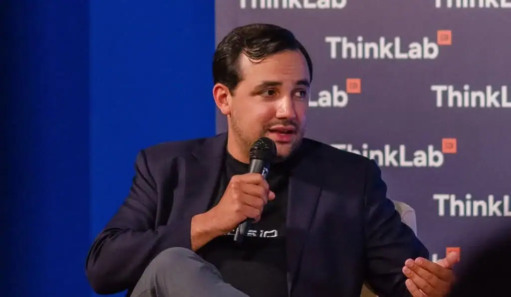 Este es el perfil del nuevo dueño de El País de Cali: empresario de tecnología y activista en datos abiertos Eduardo Hernández Incháustegui, nuevo dueño de El País