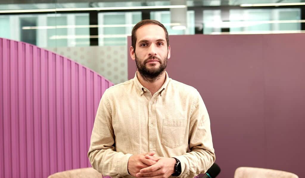 Rebobina genera nuevos productos con residuos electrónicos para contribuir al medio ambiente Felipe Murillo, fundador de Rebobina