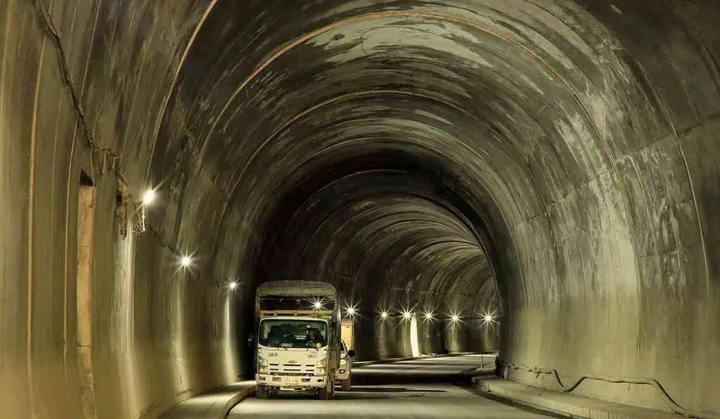 Túnel del Toyo entró en etapa clave para su terminación: Invías confirma el siguiente paso del megaproyecto Finaliza construcción de Túnel del Toyo