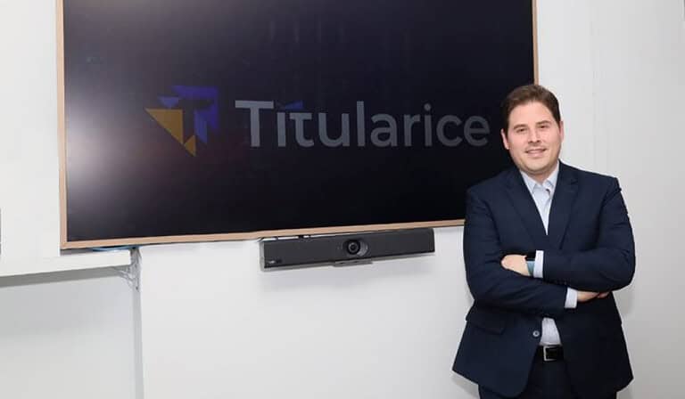 Gerardo-Recinos,-gerente-de-estructuración-de-Titularice