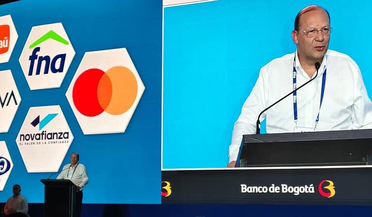 Germán Ávila, ministro de Hacienda