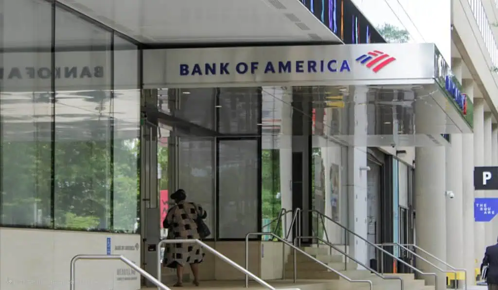 Inversionistas ven a Colombia como su mercado favorito en la región, según encuesta de Bank of America Oficina de Bank of America en Washington. Foto Pablo Vega / Valora Analitik.