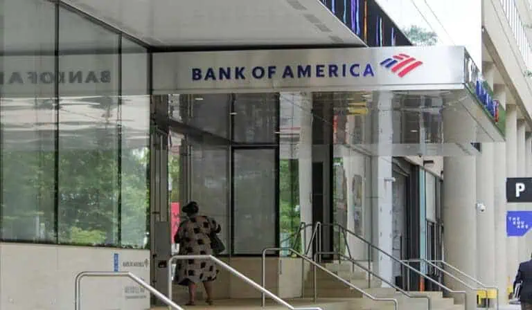 Inversionistas ven a Colombia como su mercado favorito en la región, según encuesta de Bank of America Oficina de Bank of America en Washington. Foto Pablo Vega / Valora Analitik.