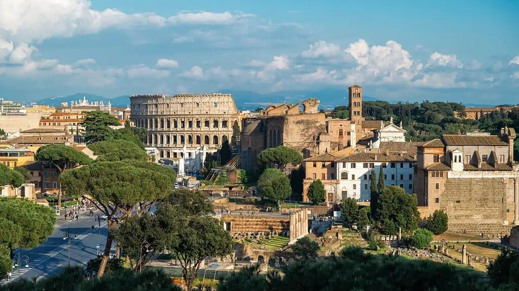 Estas son las mejores 100 ciudades para conocer a pie en 2025 Roma, Italia