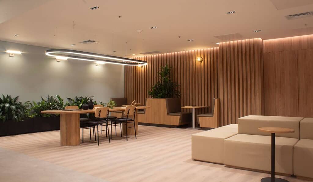 Centro comercial Oviedo inaugura torre médica; inversión de $100.000 millones y 200 profesionales Torre Médica Oviedo Medellín