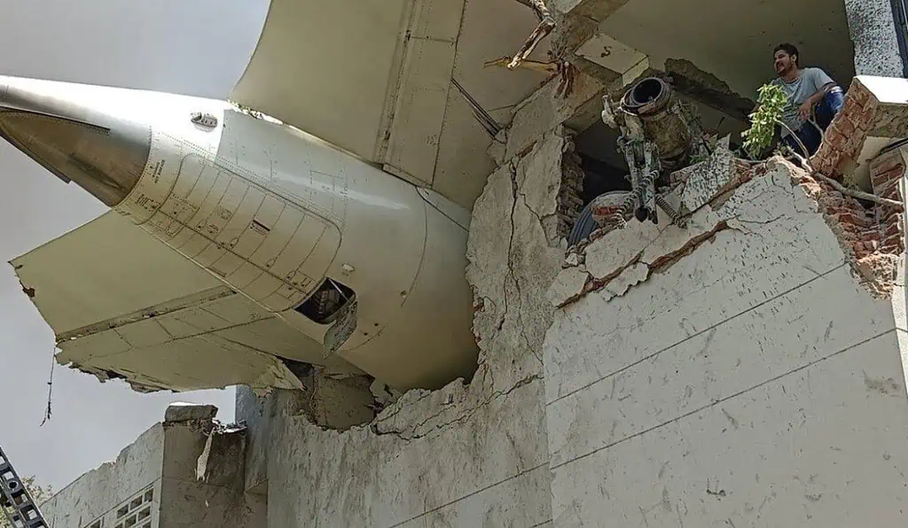 Acciones de Boeing siguen cayendo por accidente en India y desdibujan la recuperación que se traía a junio Boeing