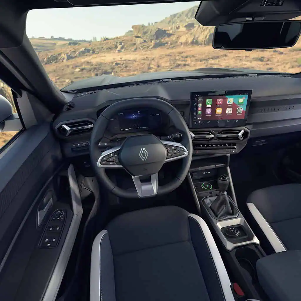 Renault lanzó la Duster híbrida en Colombia y tiene precio accesible Silla del conductor y manubrio de la Duster híbrida. Foto: cortesía Renault.