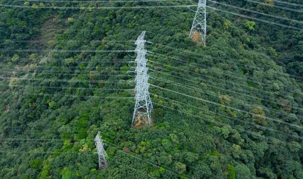 Minsait presentó solución de inteligencia artificial para prevenir incendios en redes de distribución eléctrica