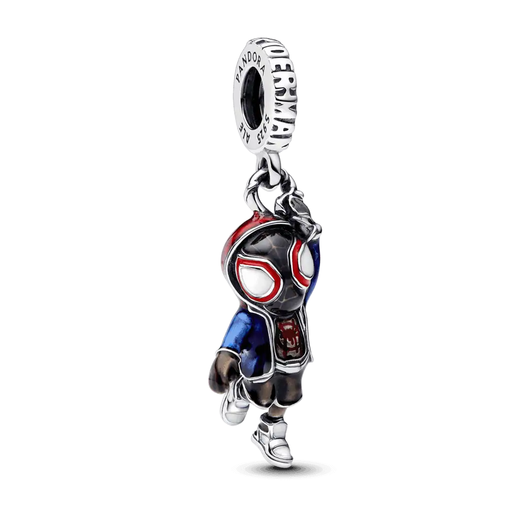Así es la exclusiva pieza que Pandora creo para celebrar el Día de Spider-Man: ¿Cuánto vale? Charm de Spider-Man. Foto: cortesía Pandora.