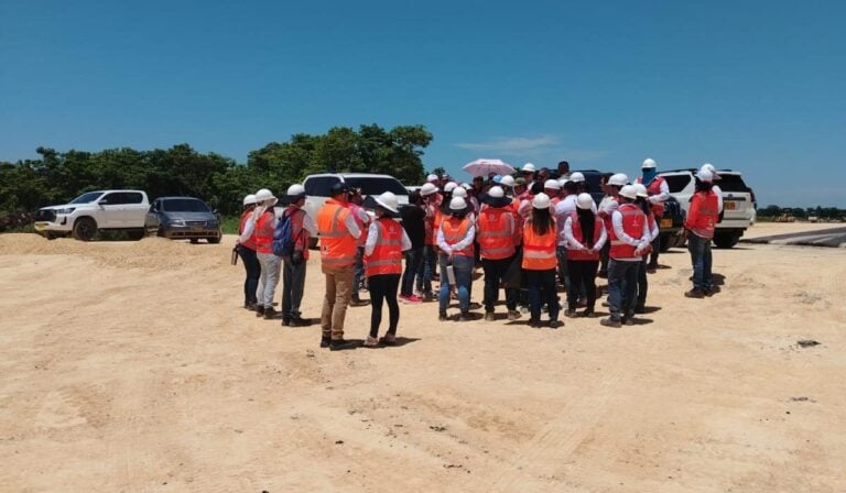 Avanza modernización de aeropuerto clave para turismo en Colombia