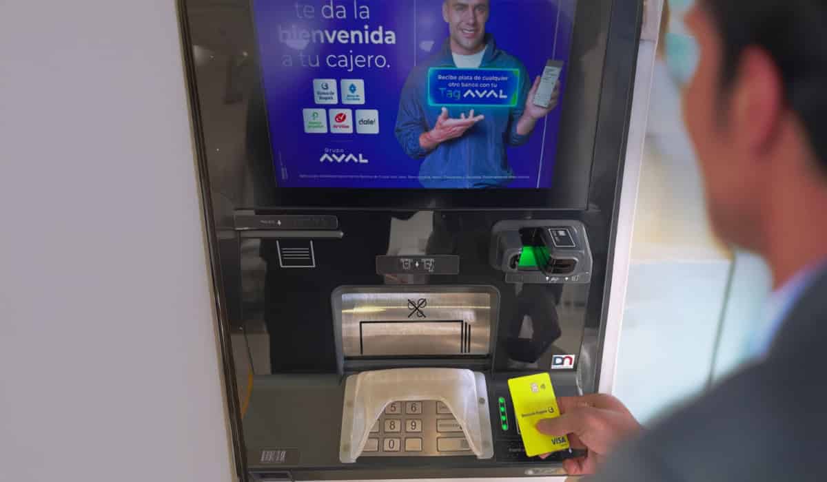 Cajeros del Grupo Aval