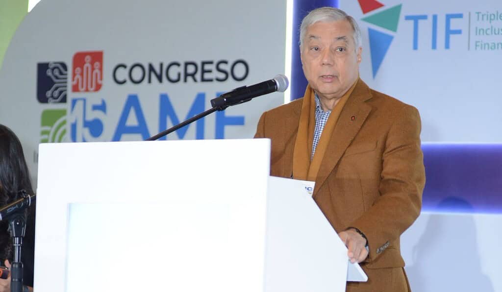 César Ferrari, superintendente financiero de Colombia