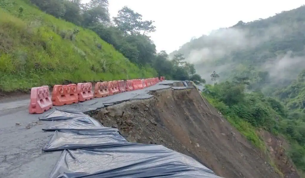 Obras para reabrir la vía entre Medellín y el Eje Cafetero tomarían hasta cuatro meses Covipacífico