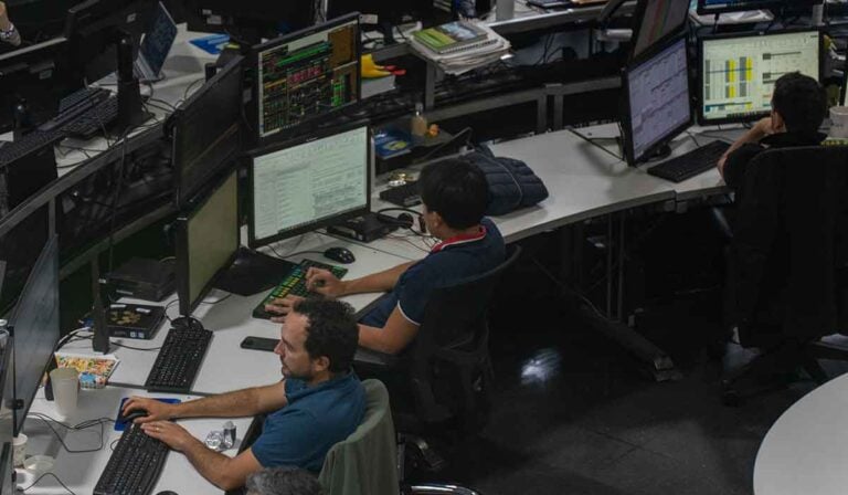 Polémico decreto para trasladar $25 billones de pensiones a Colpensiones desataría venta masiva de TES TES