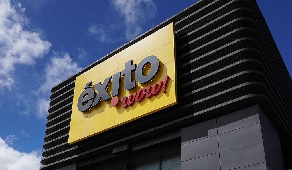 éxito