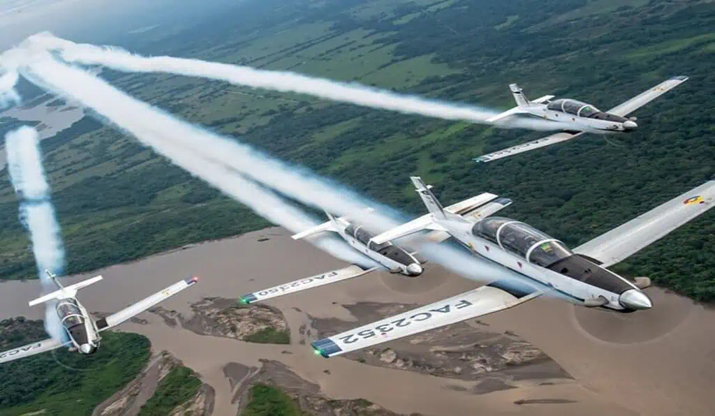 La duodécima edición del evento más importante del sector aeronáutico colombiano avanza en el Aeropuerto Internacional José María Córdova Feria aeronautica