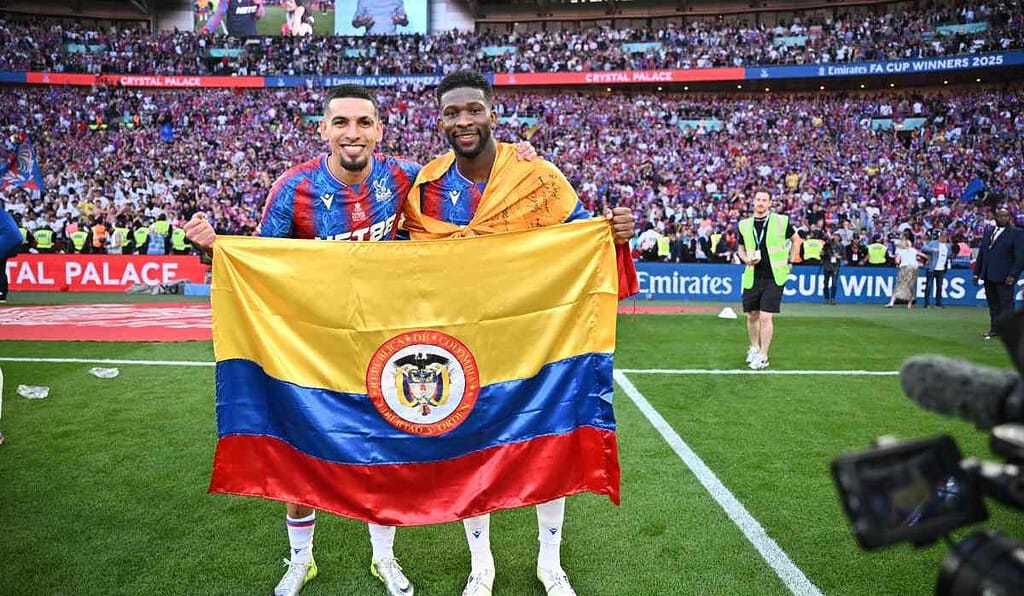 El Crystal Palace ha sido relegado por la UEFA a disputar la Conference League debido a incumplimientos en criterios de multipropiedad.