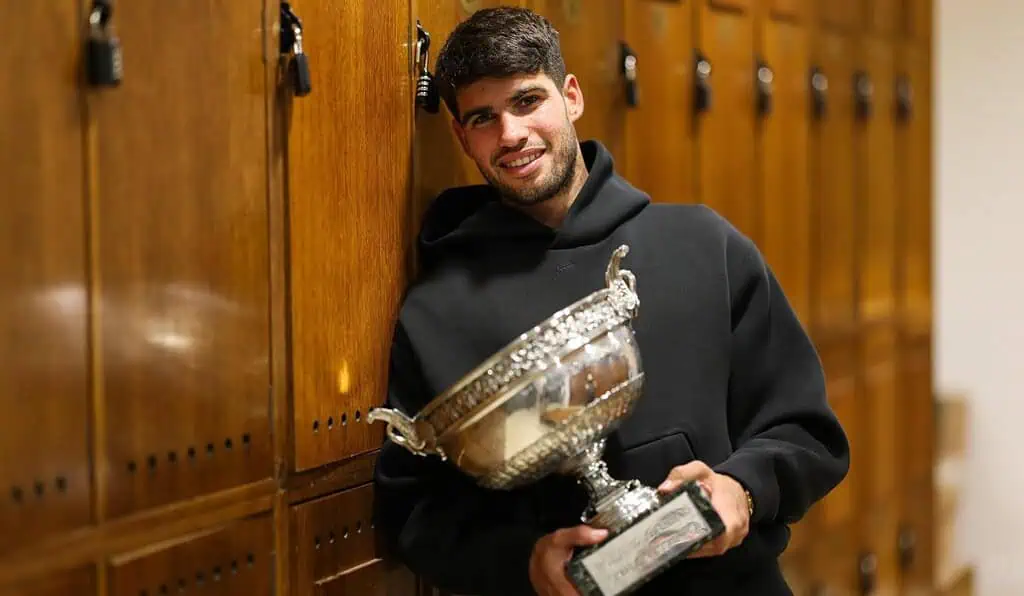 Otro récord millonario para Carlos Alcaraz: Estas son las cifras detrás de su liderato en puntos ATP Carlos Alcaraz se convirtió en el séptimo tenista con más ganancias en la historia: ¿Cuánto dinero lleva acumulado?