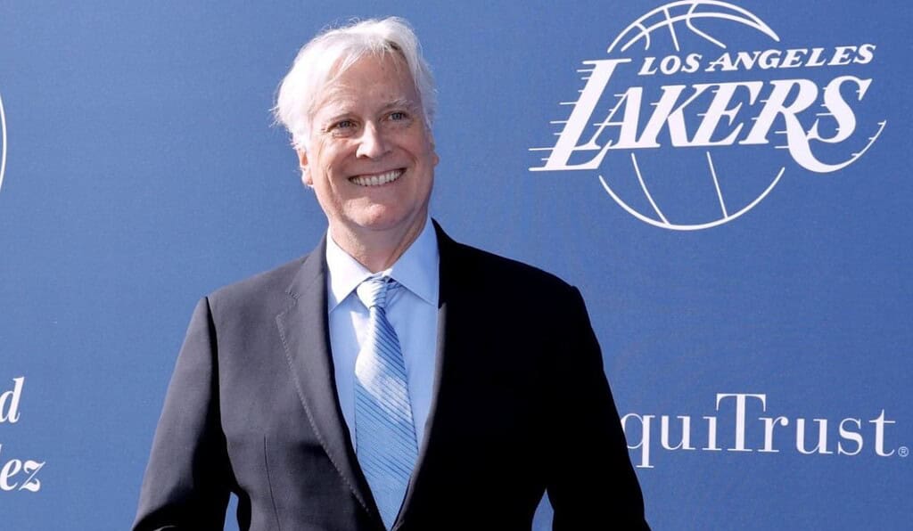 Mark Walter es el nuevo propietario de Los Ángeles Lakers por US$10.000 millones.