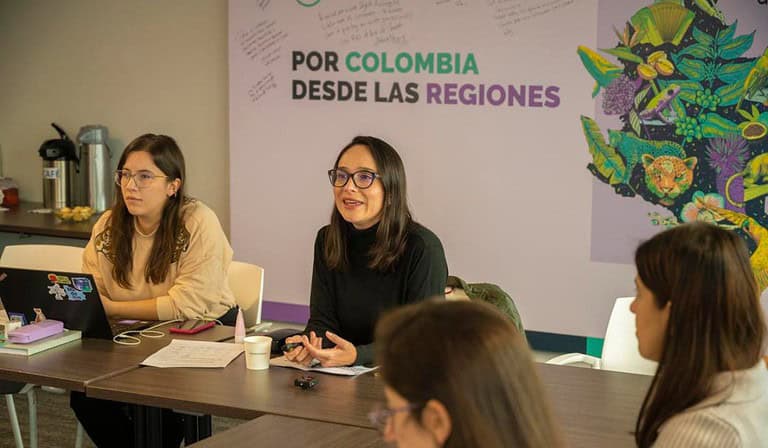 Iniciativas mujeres Antioquia