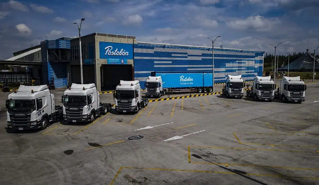 La Organización Ardila Lülle vendió Postobón, uno de sus principales negocios: este es el comprador La empresa Postobón fue vendida a cbc