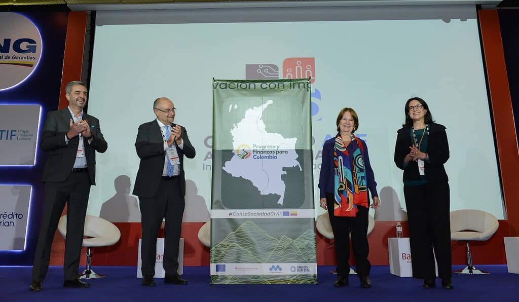 Lanzamiento Progreso y Finanzas para Colombia (1)