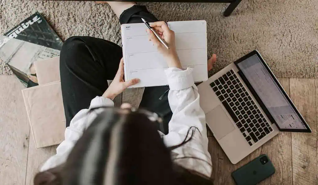 Hay nuevo jugador en la comunicación estratégica de Colombia: se trata de Volver Comunicaciones Ofertas de empleo para trabajar en casa