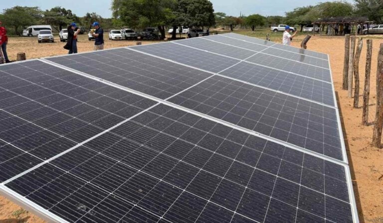 Gobierno Petro pidió ayuda a Procuraduría y Contraloría para implementar el programa de Comunidades Energéticas