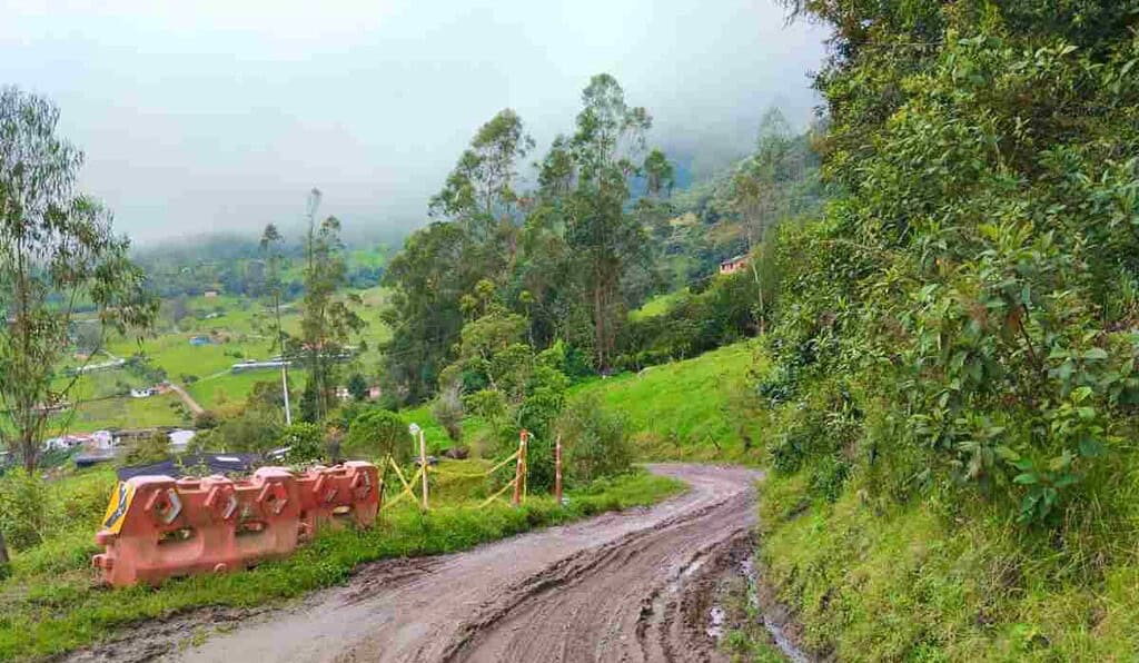 Pese a proceso jurídico, vía en Cundinamarca entrará en diseño