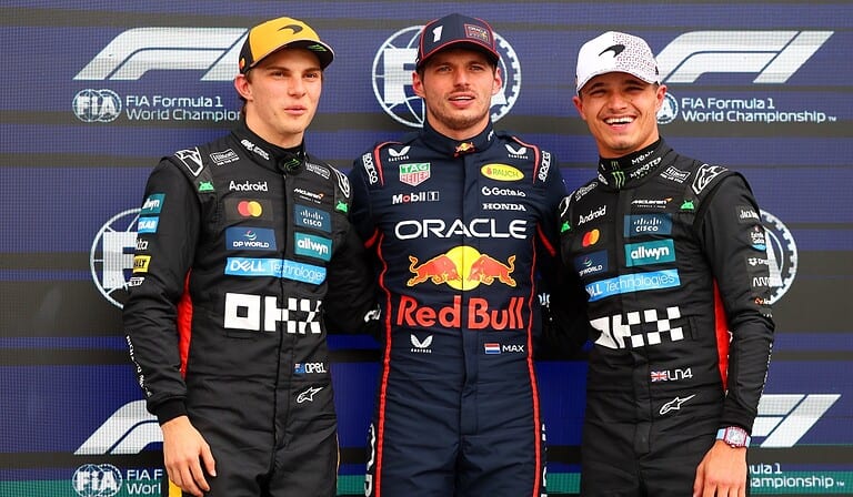 Pole position para el Gran Premio de Gran Bretaña (1)
