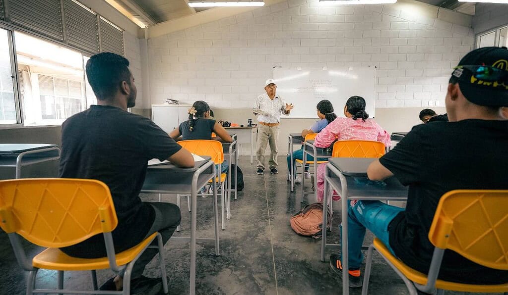 Salario de profesores en Colombia