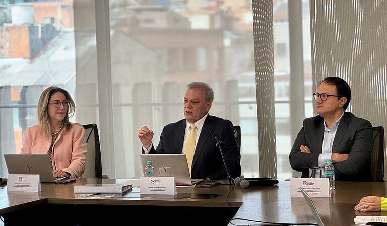 Los visitantes al evento encontrarán una muestra comercial de más de 600 unidades productivas en la que participarán sectores como confección, alimentos, marroquinería, entre otros, con el fin de presentar su oferta al público, posicionar su marca y generar oportunidades reales de negocio. Foto: Valora Analitik.
