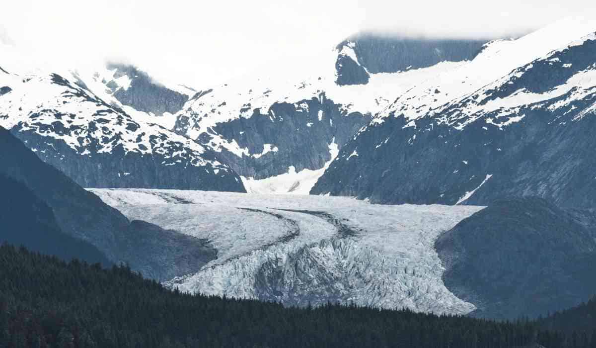 Terremoto de 7,3 sacudió a Alaska: Servicio Geológico emitió alerta de tsunami