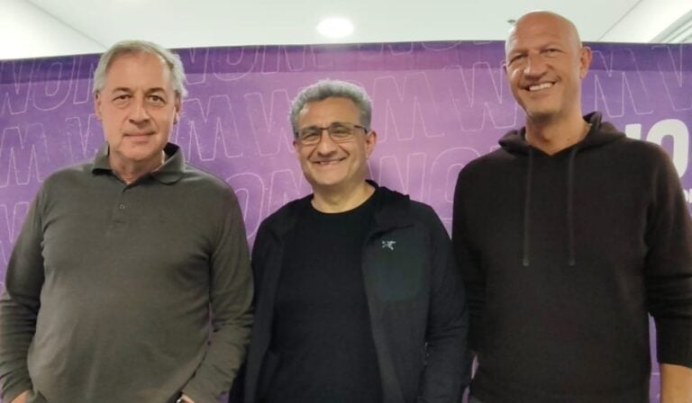 Vitaly Podolskiy, Alexey Reznikovich, Stan Chudnovsky. Inversionistas de SUR Holdings dueños de WOM Colombia