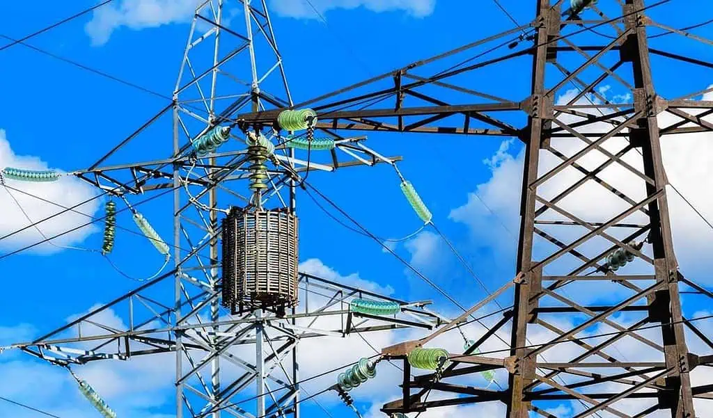 Entraron en operación 18 nuevos proyectos de energía en Colombia: XM Sistema eléctrico. Imagen: Dmitriy en Pixabay
