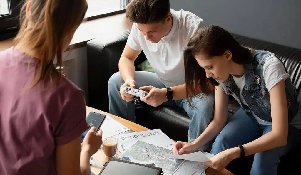Jóvenes lideran el acceso al crédito en Colombia: recomendaciones para iniciar historial crediticio jóvenes lideran acceso al crédito