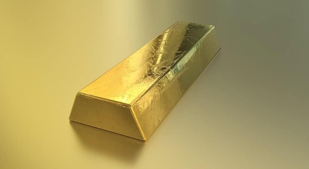 El precio del oro se fortalece ante la incertidumbre global y expectativas sobre la inflación en EE. UU.