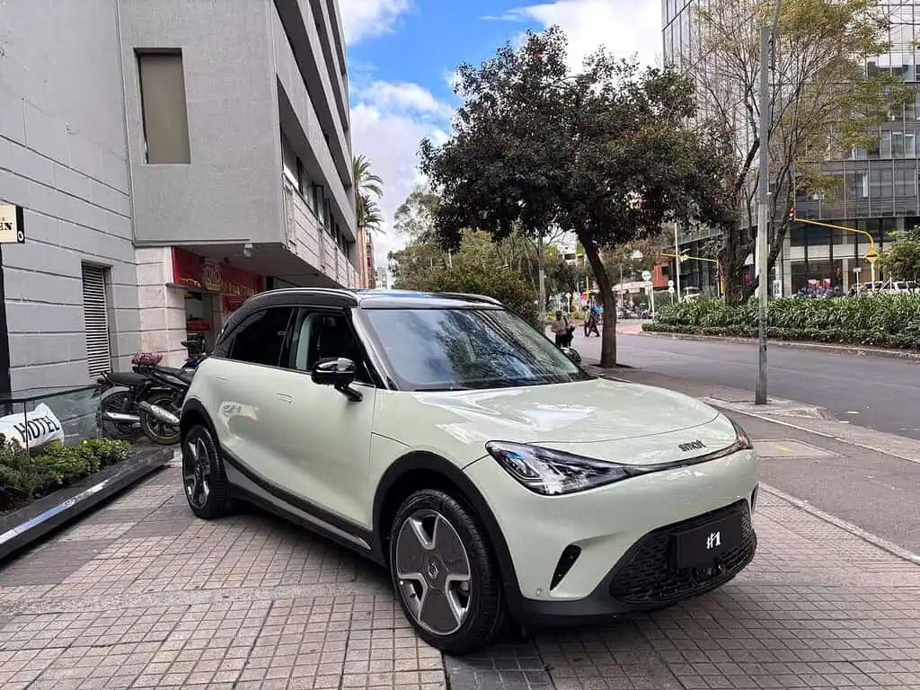 Llegó a Colombia exclusiva marca alemana de carros eléctricos: Estos son los precios smart #1. Foto: Valora Analitik.