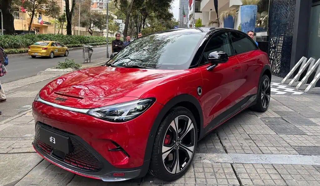 Llegó a Colombia exclusiva marca alemana de carros eléctricos: Estos son los precios smart #El carro smart #3 está disponible en Colombia en tres versiones.3
