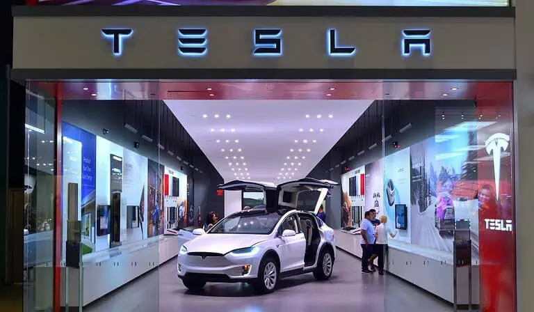 Tesla en Colombia