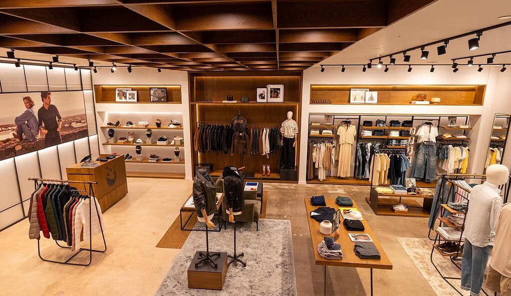 Tienda Chevignon en  The Galleria Mall en Houston. Foto: cortesía Chevignon. 