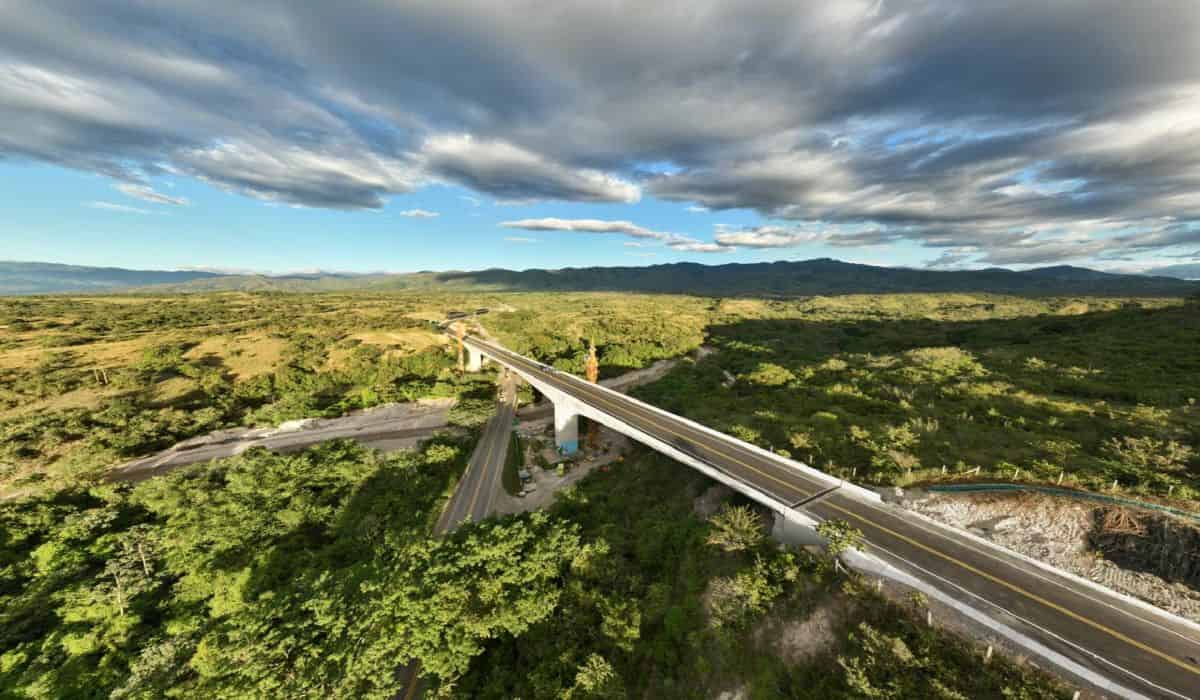 tramo de megaproyecto Santana - Mocoa - Neiva