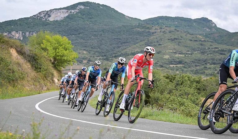 Esto es lo que ganarán en premios los ciclistas de la Vuelta a España 2025: Siete colombianos en competencia